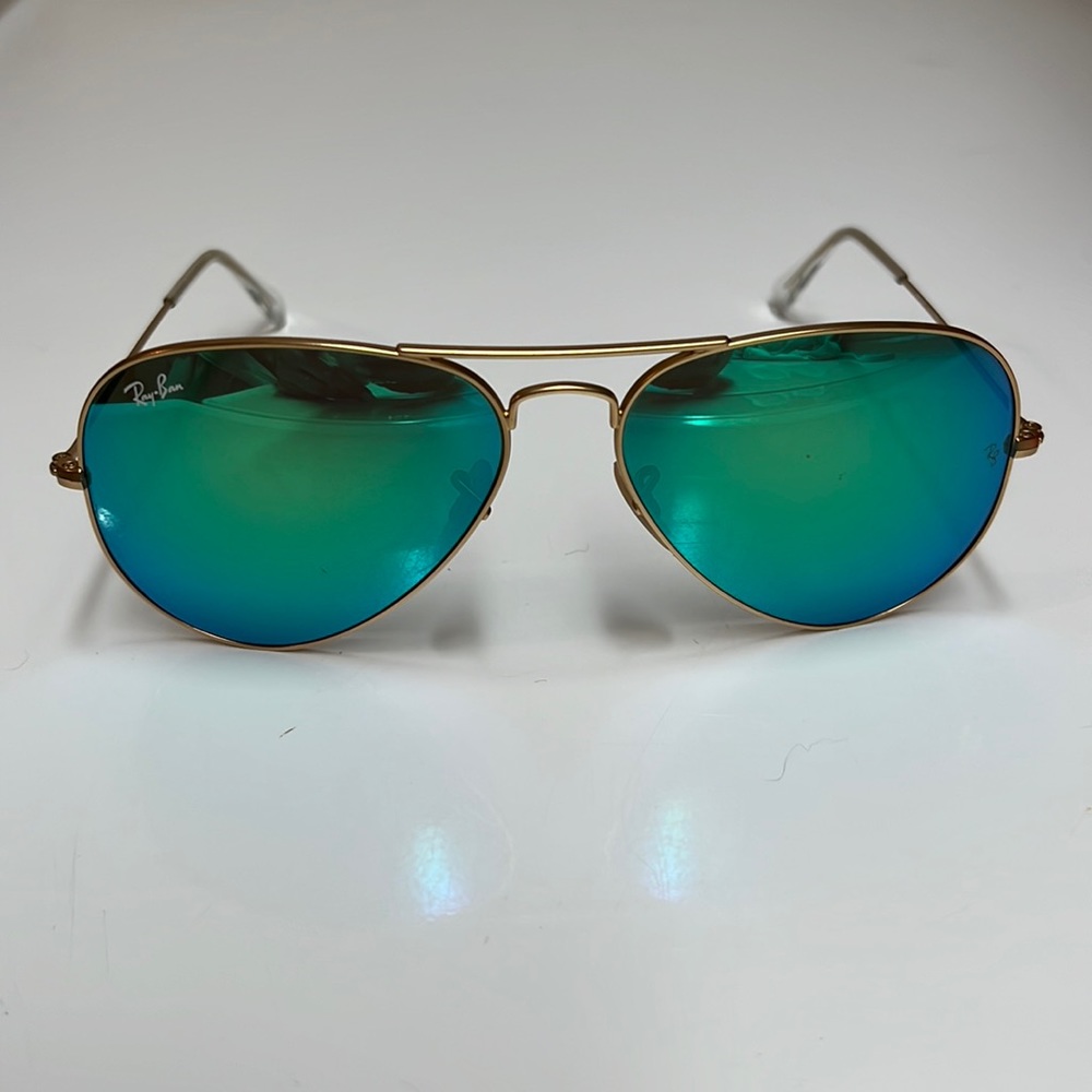 Ray Ban Aviator Sunglasses